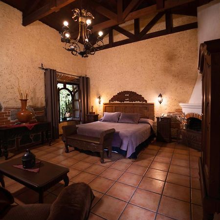 Hotel Real Plaza Antigua Exteriér fotografie